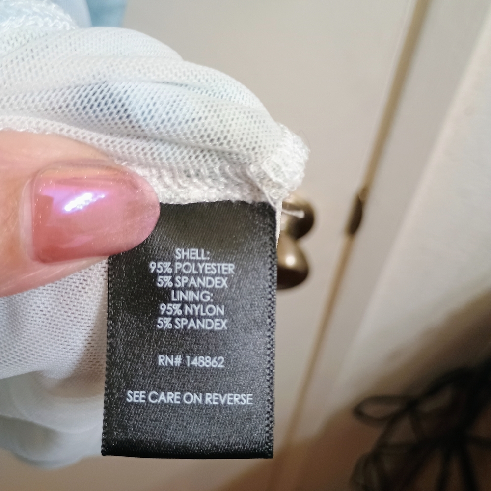 Torrid Multicolor Floral Blouse - Picture 4 of 4